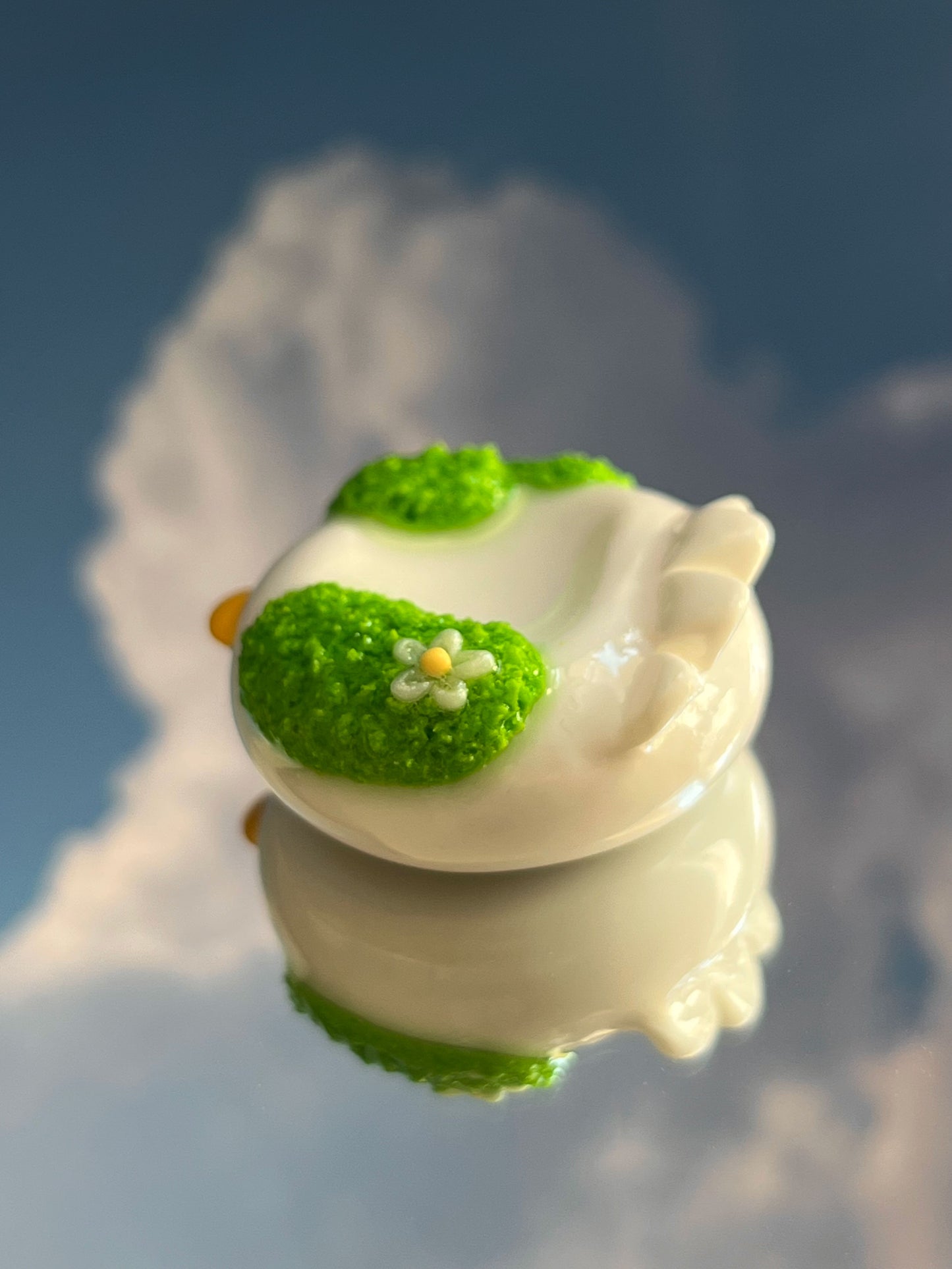 PREORDER - mossy duck 🌿🪿 worry stone