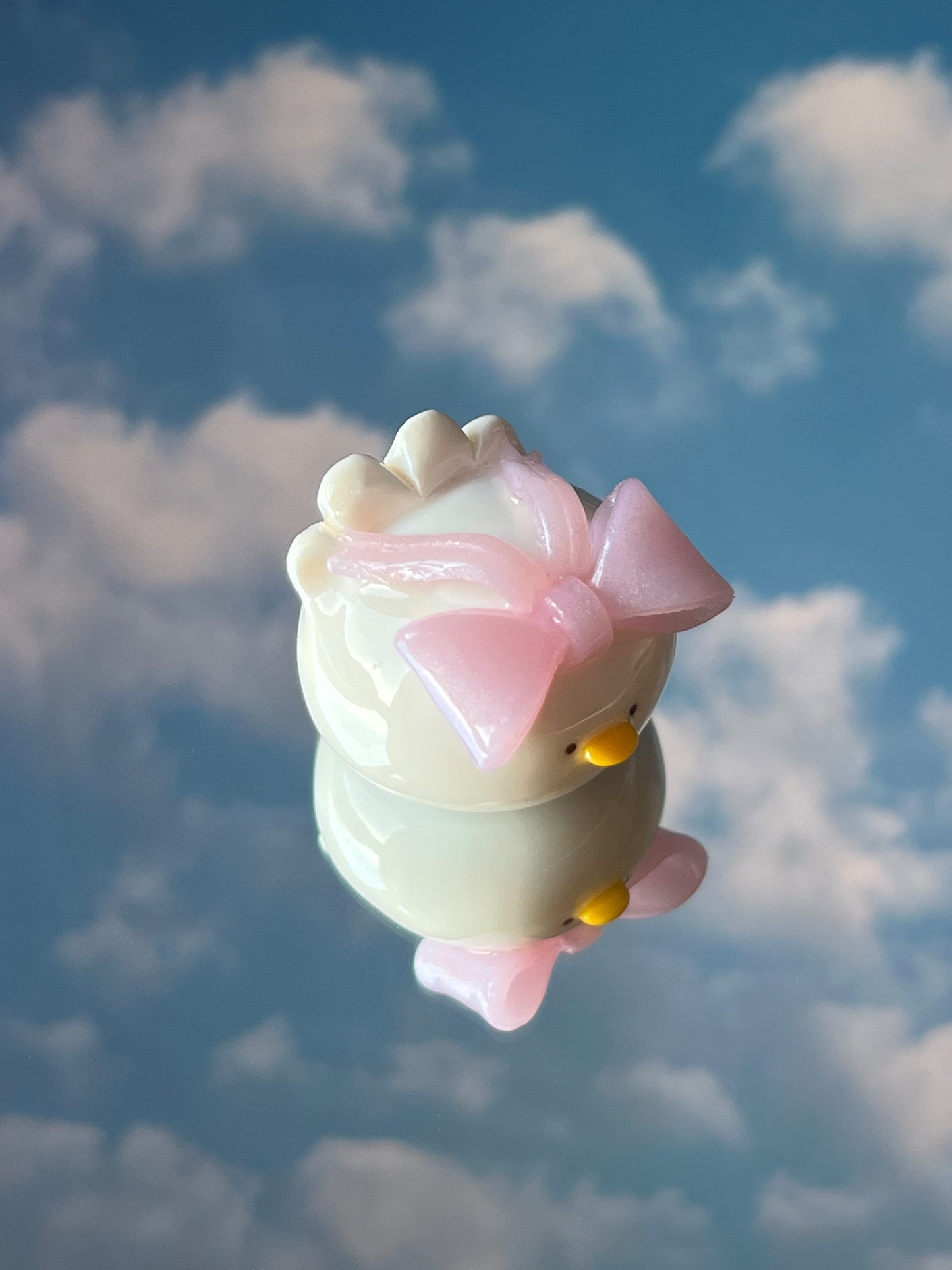 coquette duck desk-friend 🎀