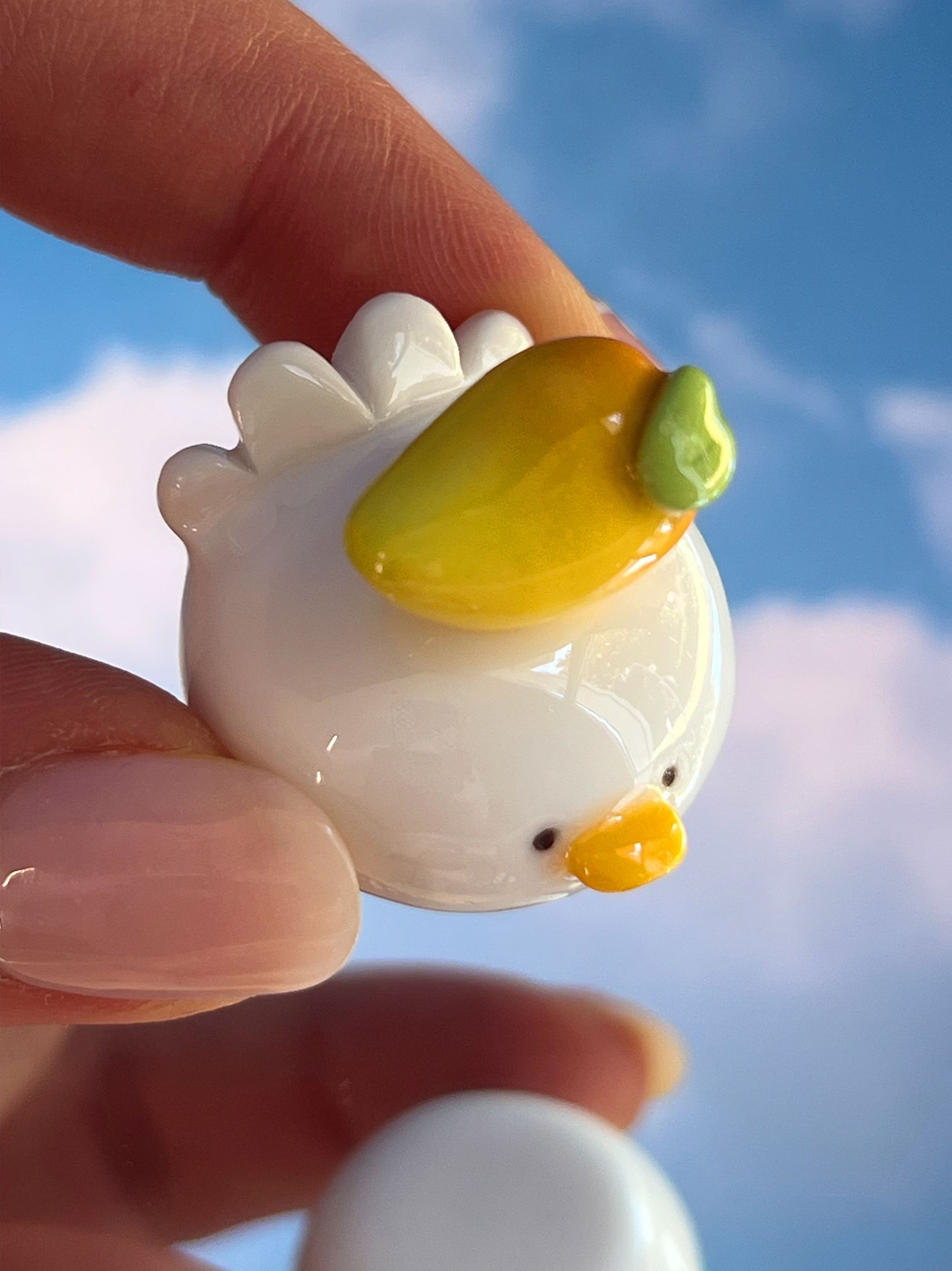 mango duck 🥭 desk friend