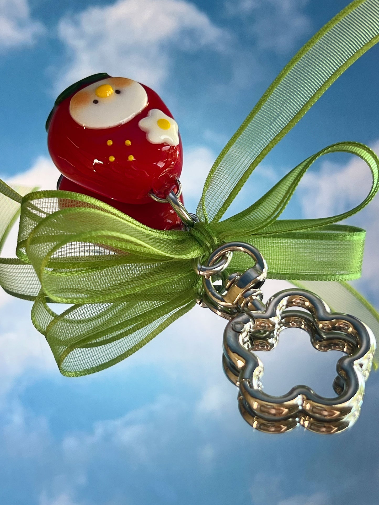 strawberry duck 🍓 keychain