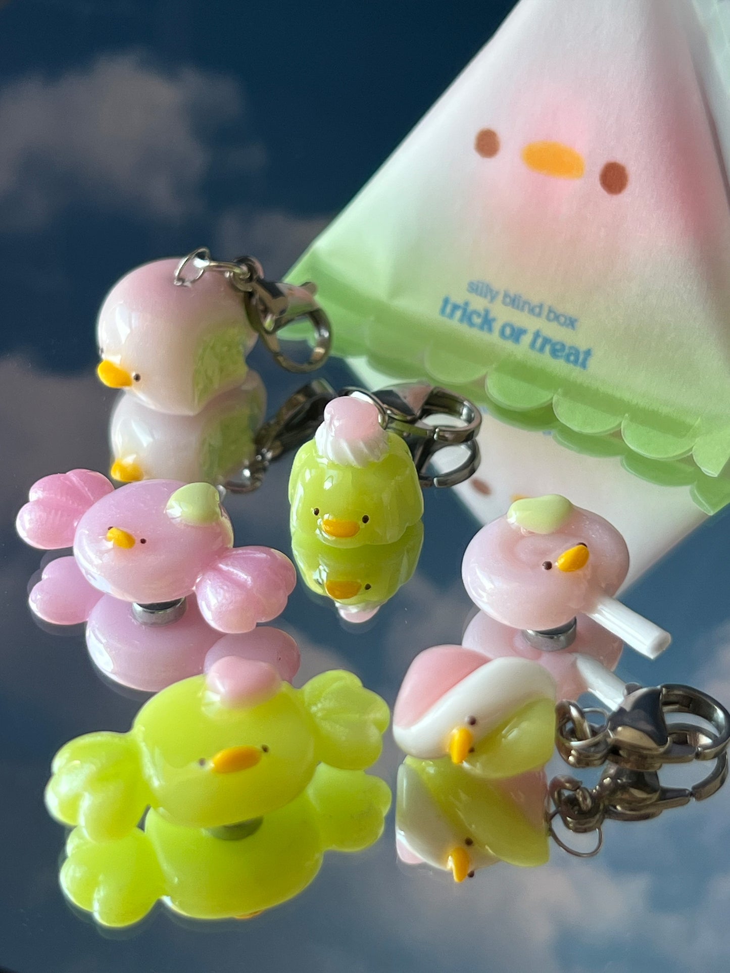 Silly blind box  🪿🍬 trick or treat edition