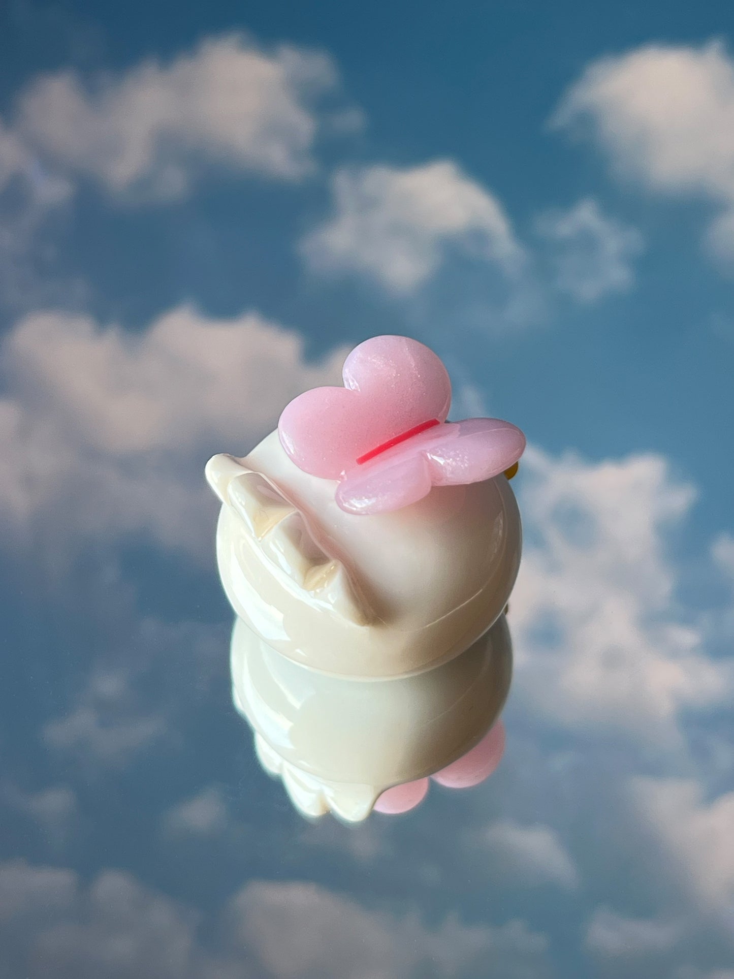 she was a fairy duck 🧚 desk friend