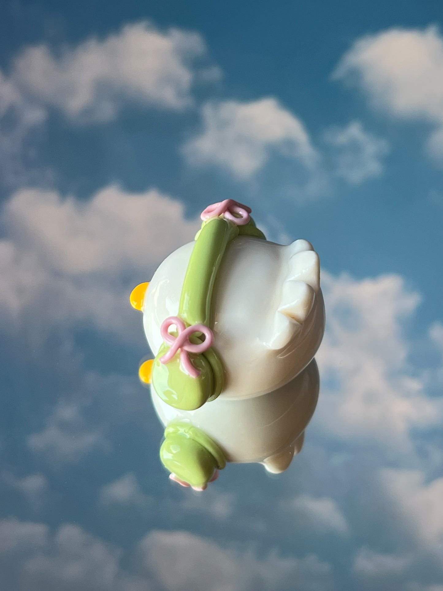 coquette headphones duck 🎧🎀 desk friend