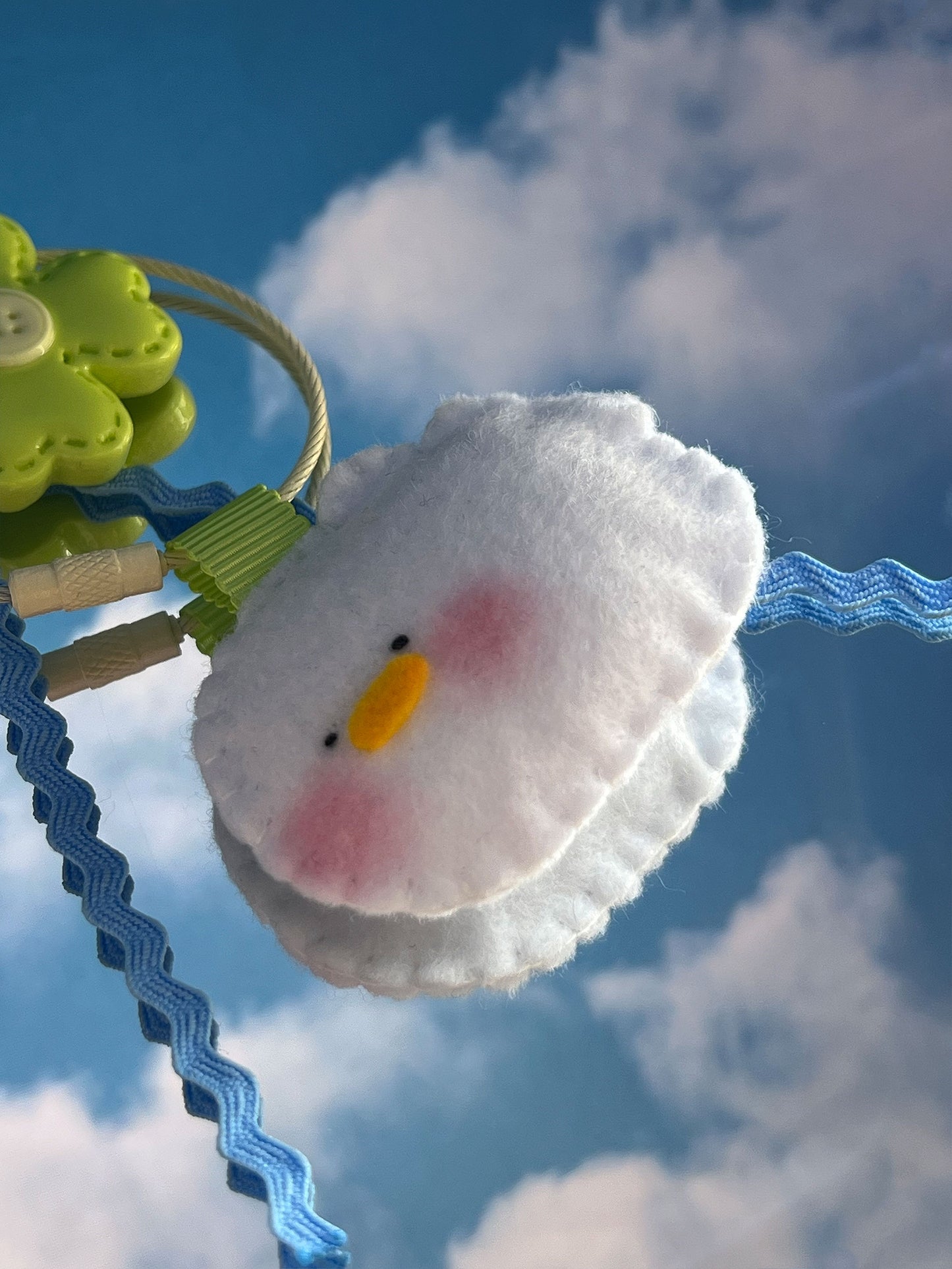 lucky ducky 🍀 keychain