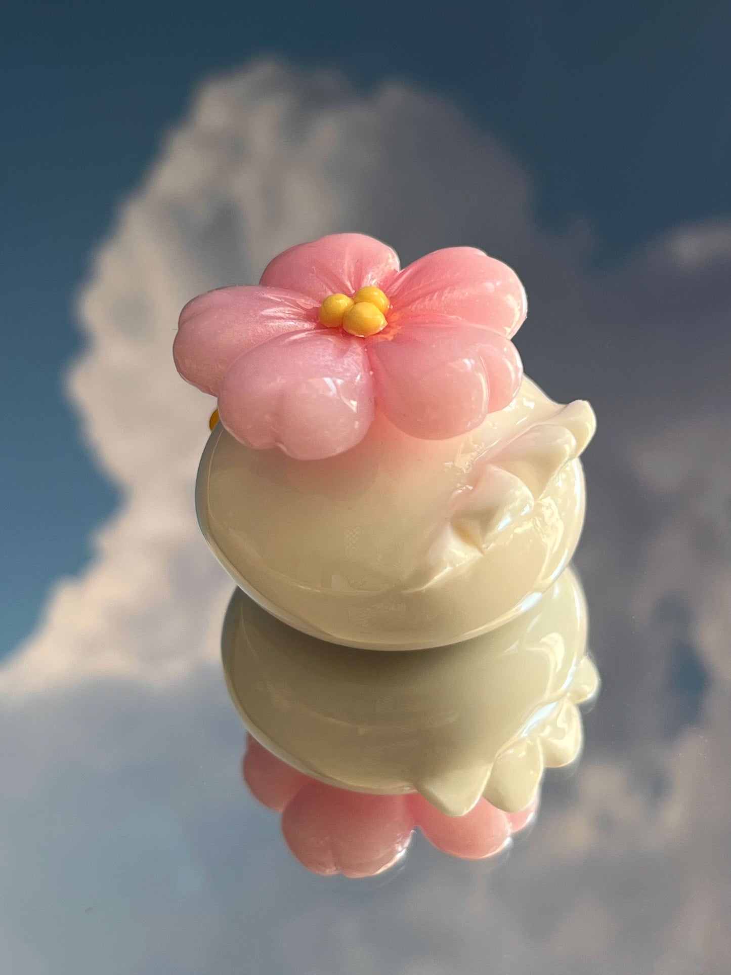 PREORDER - sakura duck 🌸 fidget