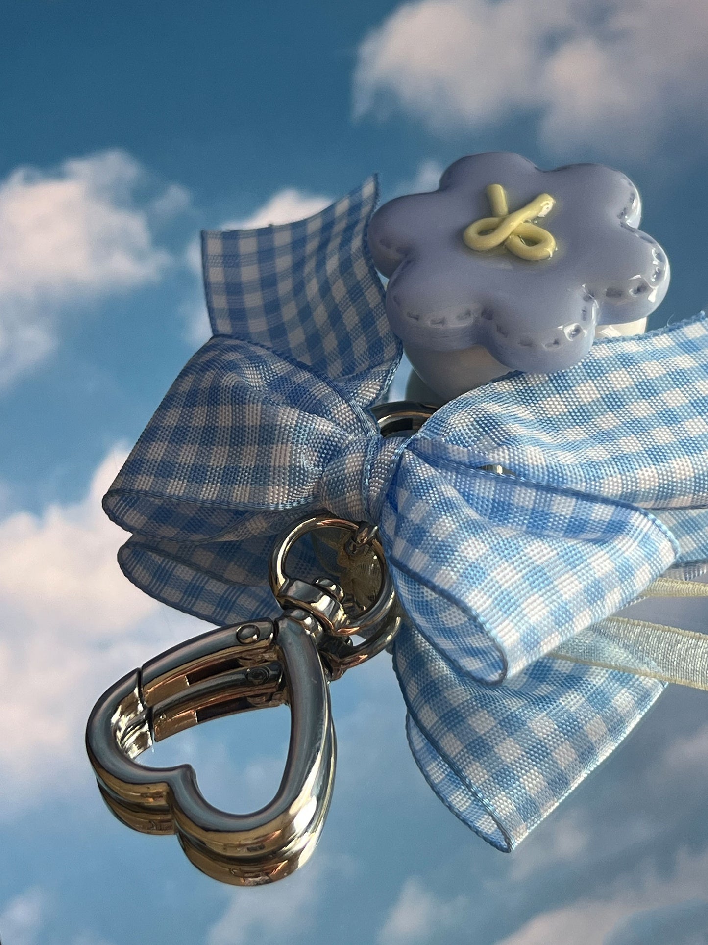 stitched flower duck 🎀 portachiavi