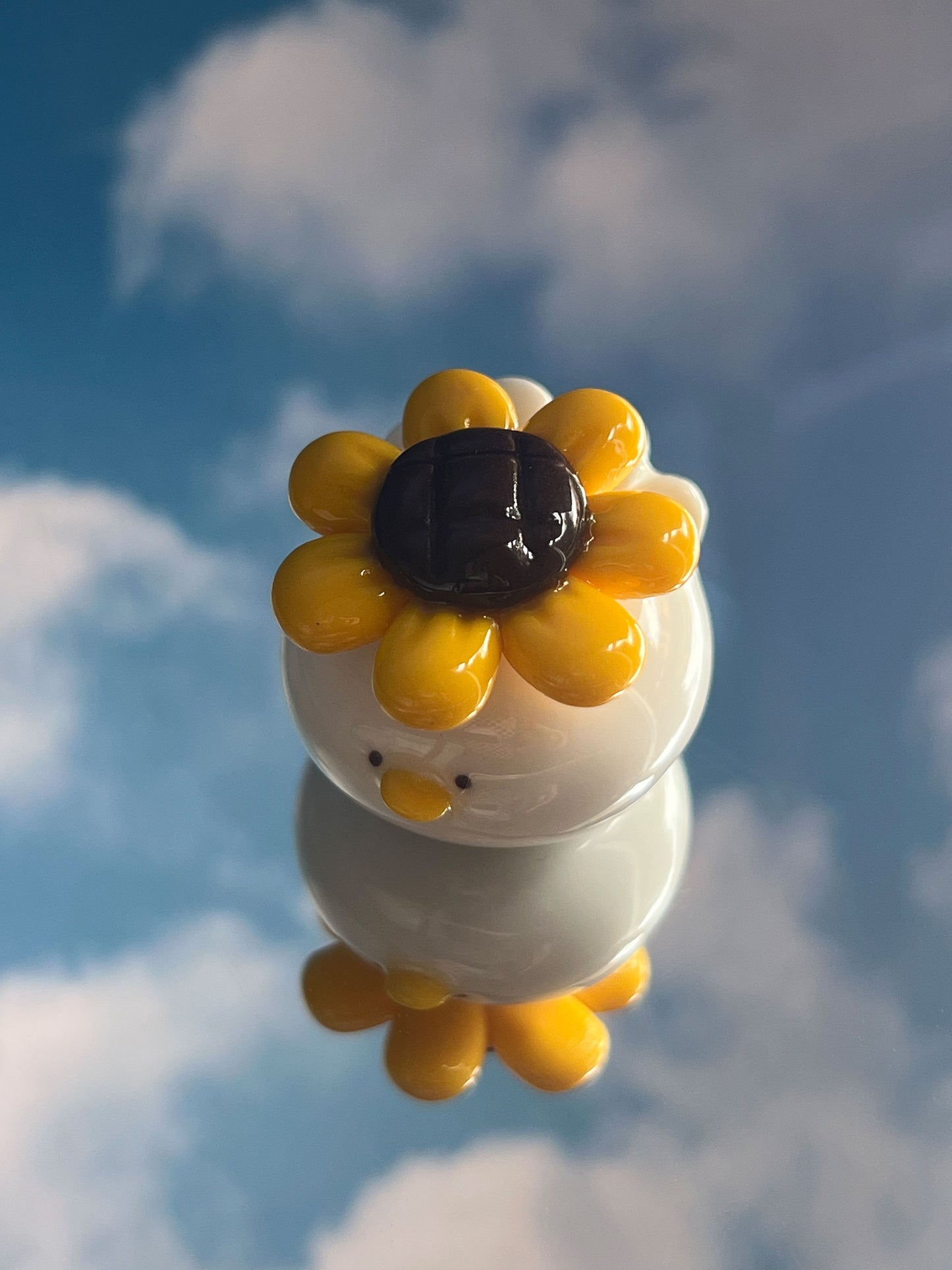 sunflower duck 🌻 desk friend