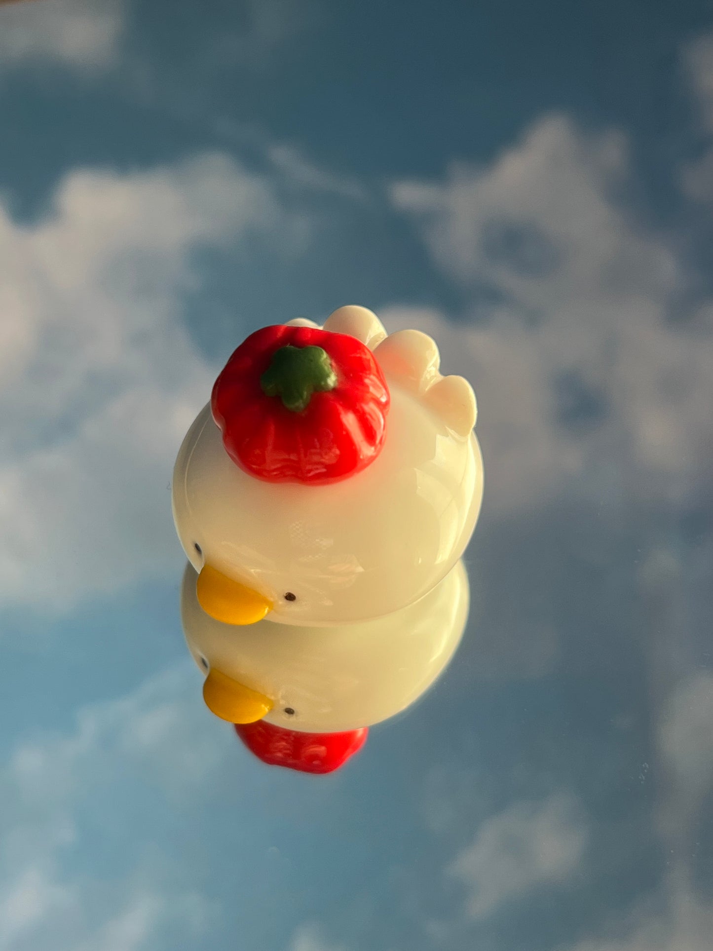 tomato duck desk friend 🍅